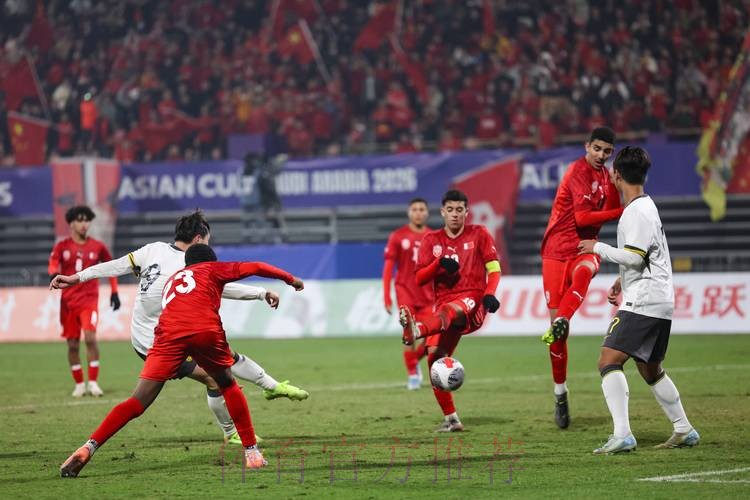 中国队2:0战胜巴林队 取得U17亚预赛开门红 中国队2:0战胜巴林队 取得U17亚预赛开门红